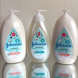 Johnson's Cotton Touch 2-in-1 Wash - 27.1oz